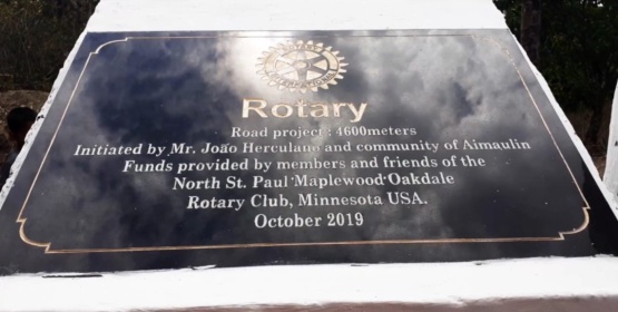 roadproject_monument